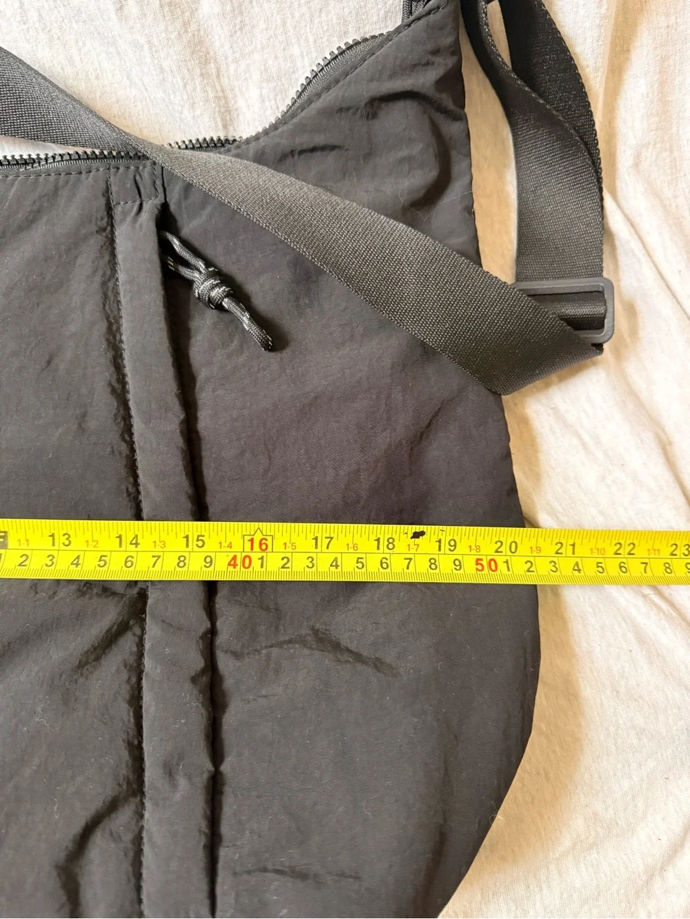 Minimalist Black Hobo Shoulder Bag - Adjustable Strap